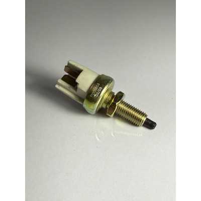 سوئیچ استپ|سوئیچ استپ ترمز پراید - پولاسا